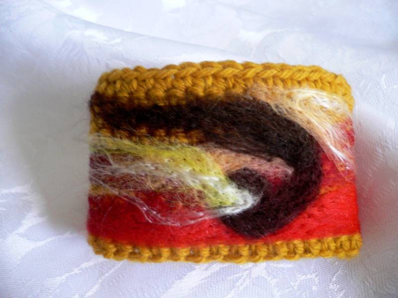 Handgemachte Armreif Stil, Von Hand Gefilzt Design Mit Merino-Wolle, Einzigartige, Geschenk Für Sie, Rustikale Eleganten Stil Armband von AlinasArt