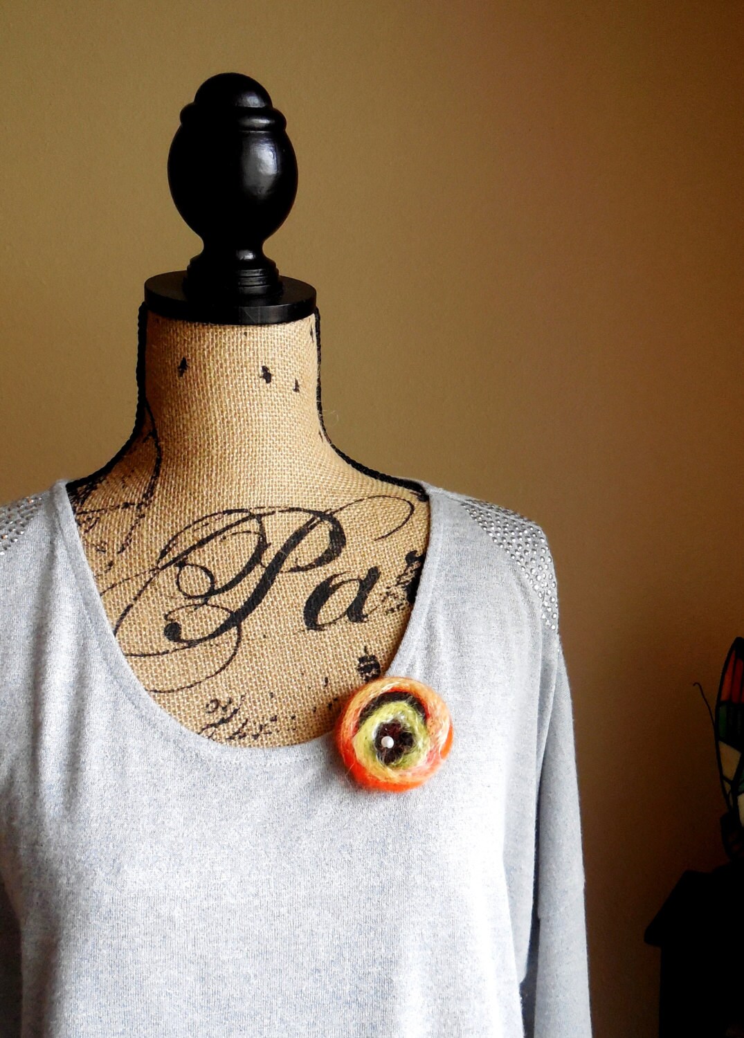 Lutscher Brosche Hand, Filz von AlinasArt