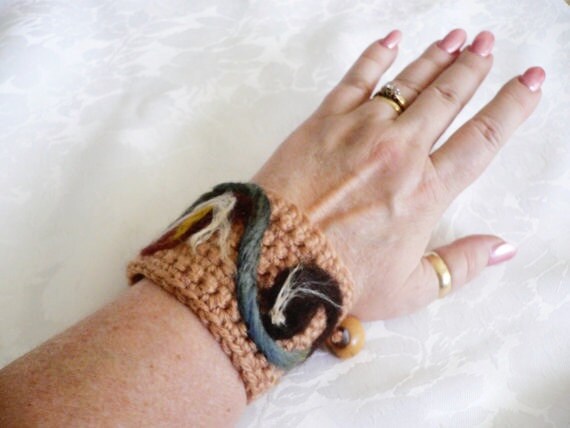 Unkonventionellen Stil Armband... Manschette Hand Gemacht... Einzigartige von AlinasArt