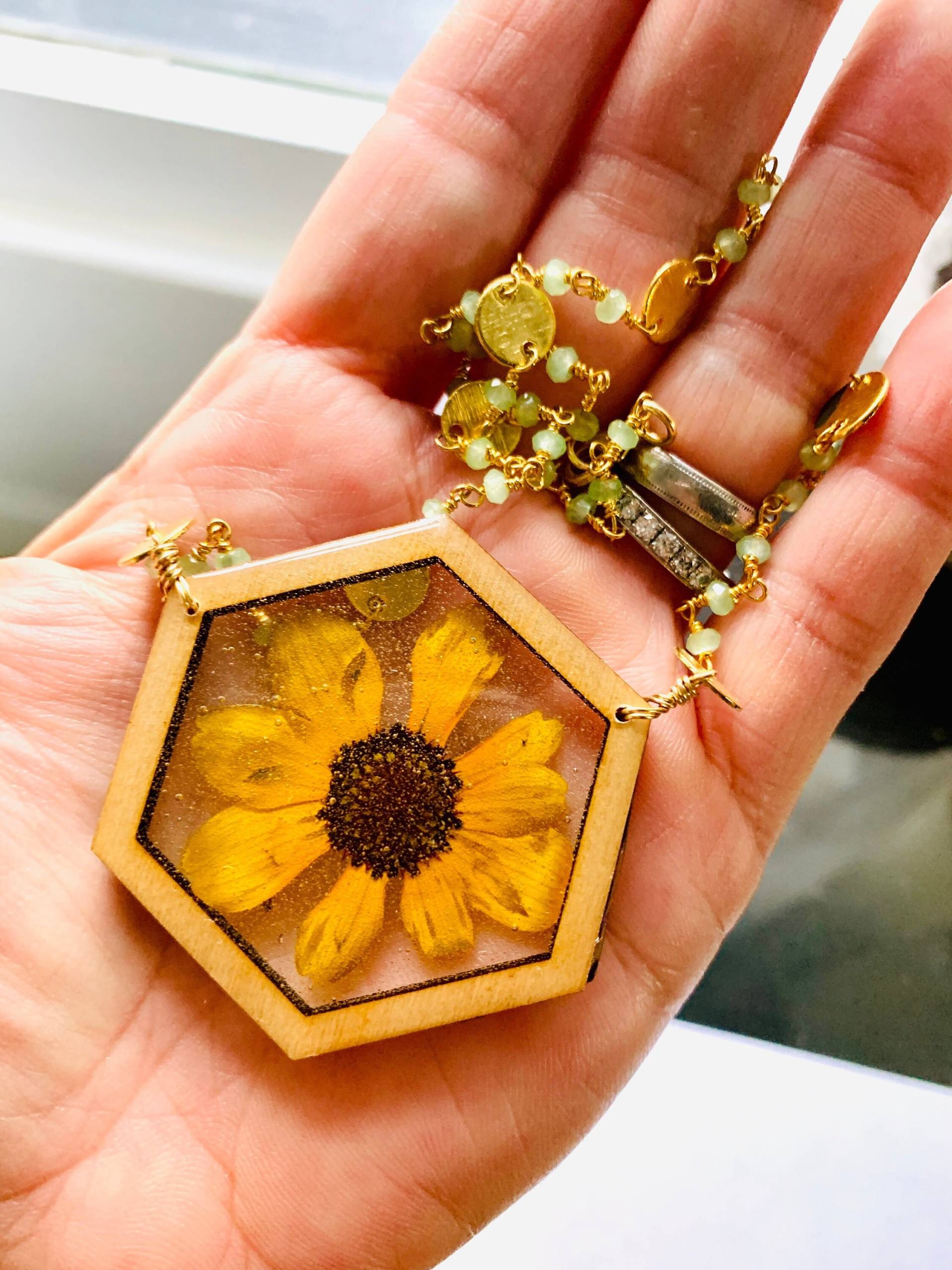 Getrocknete Blume Halskette, Gepresste Blumenschmuck, Echte Blumenhalskette, Natürliche Schmuck Getrocknete Blume Halskette, Gepresste Blumenschmuck, Echte Blumenhalskette, Natürliche Schmuck von AlisaMichelleDesigns
