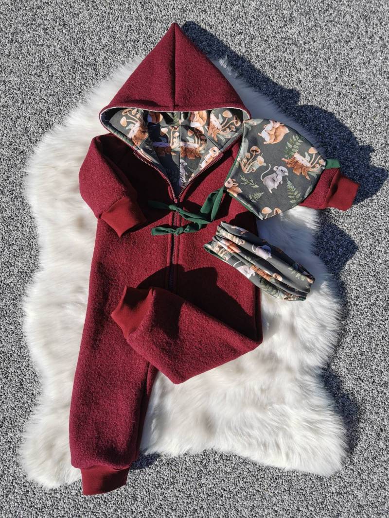 Wollwalkanzug/Overall Handmade Auf Wunsch, 100% Schurwolle, Boredaux, Waldtiere von AlishasKlimperreich