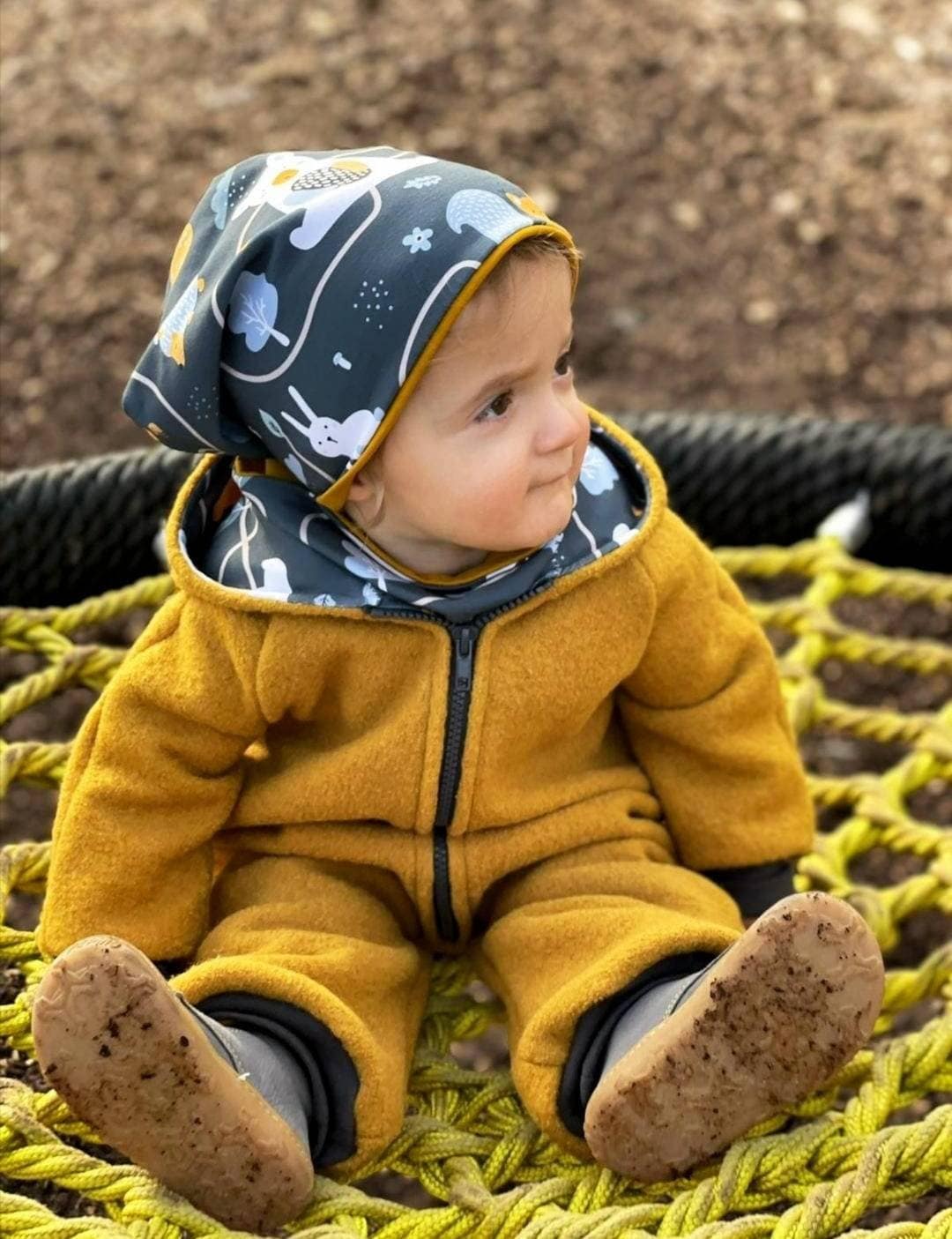 Wollwalkanzug/Overall Handmade Auf Wunsch, 100% Schurwolle, Senf von AlishasKlimperreich