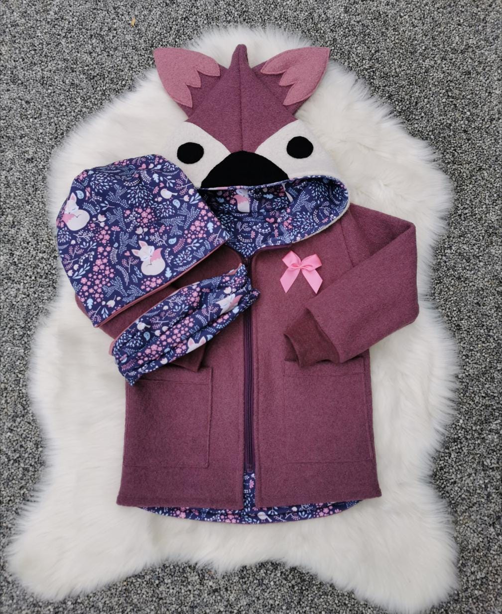 Wollwalkmantel, Wollwalkjacke, Handmade Auf Wunsch, Schurwolle, Fuchs, Fuchskapuze, Lavendel von AlishasKlimperreich