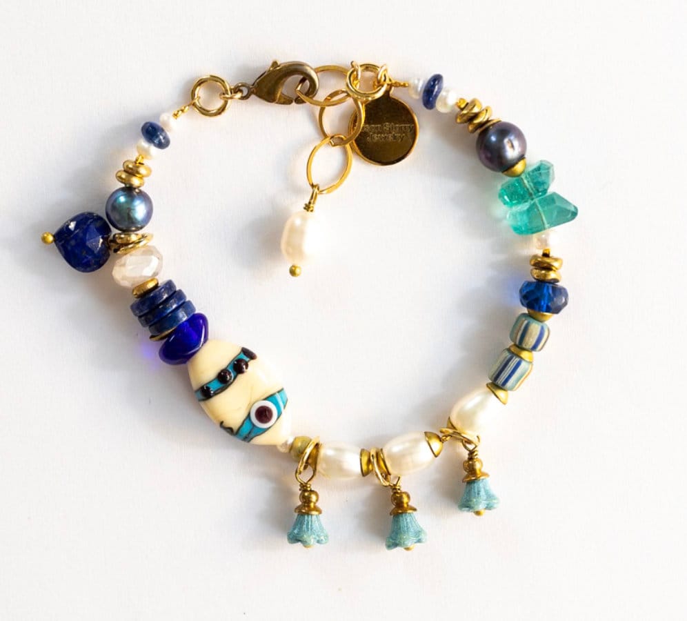 Fisch Charm Armband, Murano Fisch, Perlenarmband, Lapis Armband, Perlenarmband von AlisonStorryJewelry