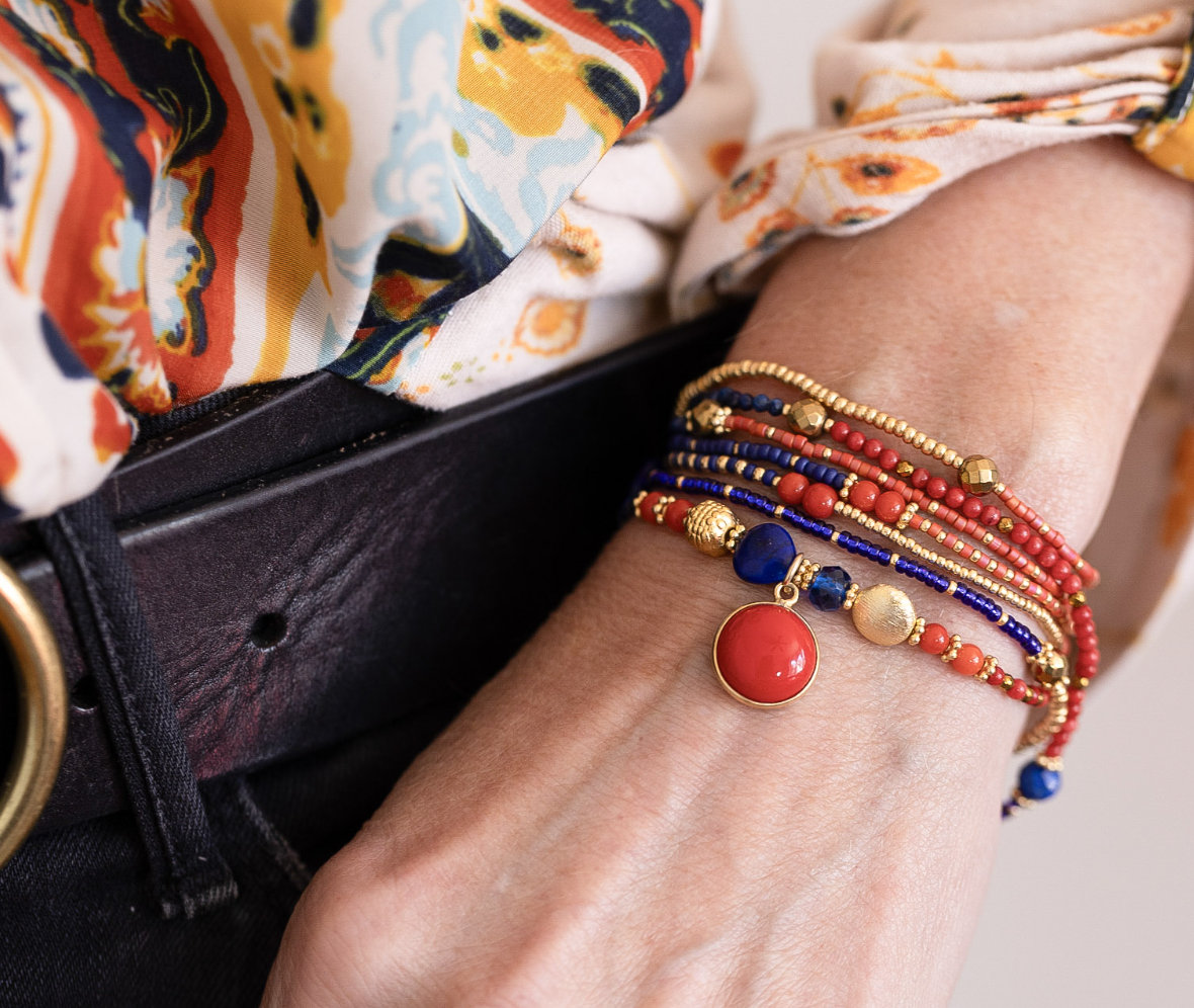 Korallen Armband, Lapis Armband, Gold Hämatit Wickelarmband, Siebenmal Gewickelt von AlisonStorryJewelry