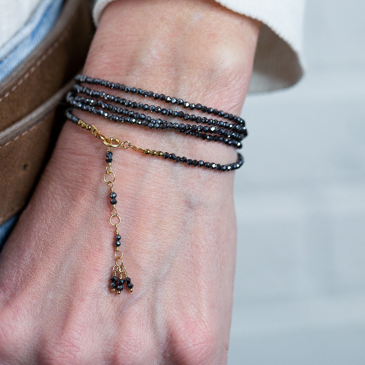 Schwarzer Hämatit Armband, Wickelarmband, Perlen Wickelarmband. Lange Perlenkette, Armband von AlisonStorryJewelry