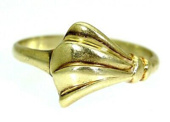 Attraktiver Gefächerter 14K Gelbgold Ring Größe P ~ 7 3/4 von AlisonsVintageGems