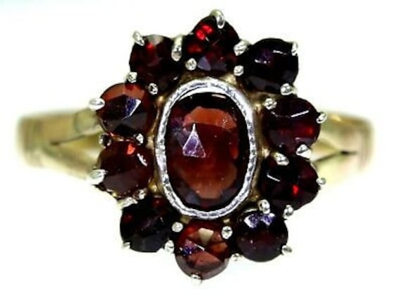 Edwardian Boho Granat Cluster 9Ct Gelbgold Ring Gr. N ~ 6 3/4 von AlisonsVintageGems