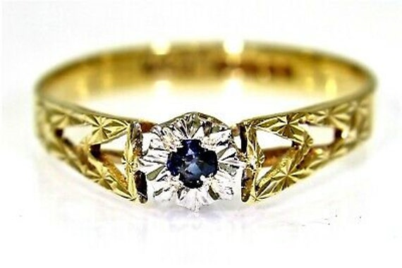 Vintage Saphir Solitär 9Ct Gelbgold Ring Größe M ~ 6 1/4 Vintage Saphir Solitär 9Ct Gelbgold Ring Größe M ~ 6 1/4 von AlisonsVintageGems