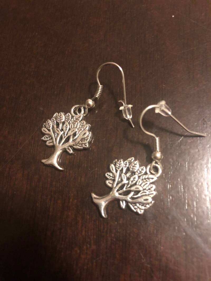 Ohrringe Silber Baum Ohrringe Silber Baum von Alittlepeaceofmama