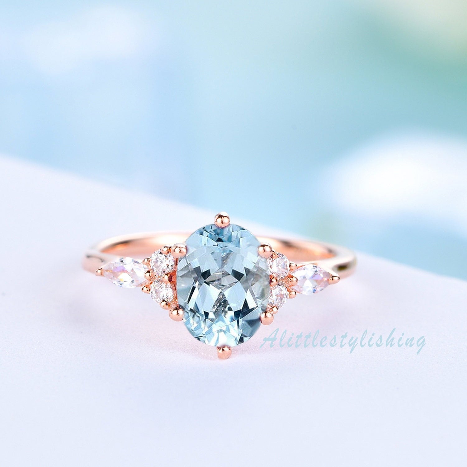 Art Deco Moissanit Brautring Oval Aquamarin Verlobungsring Unikat Rose Gold Blau Edelstein Ring Jahrestag Geschenk Für Frauen von Alittlestylishing