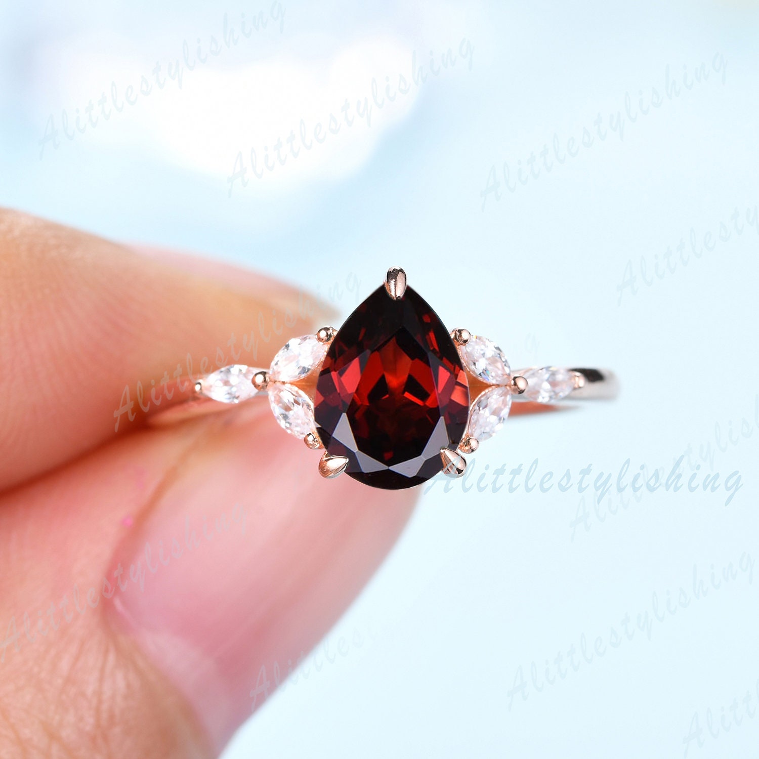 Granat Verlobungsring Birnenschnitt Roter Ring Unikat Art Deco Vintage Hochzeit Brautring Rosegold Jahrestag Geschenke von Alittlestylishing