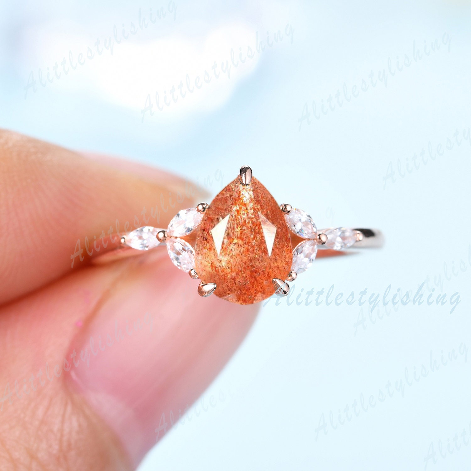 Rose Gold Sonnenstein Verlobungsring Vintage Marquise Ring Unikat Birnenschliff Moissanit Diamant Hochzeit Braut Versprechen Jahrestag von Alittlestylishing