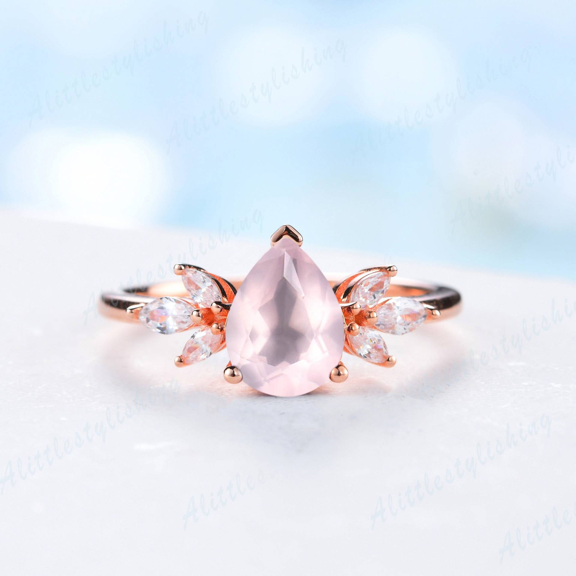 Rosenquarz Ring, Verlobungsring, Marquise Schliff Moissanit 14K Roségold Ring von Alittlestylishing