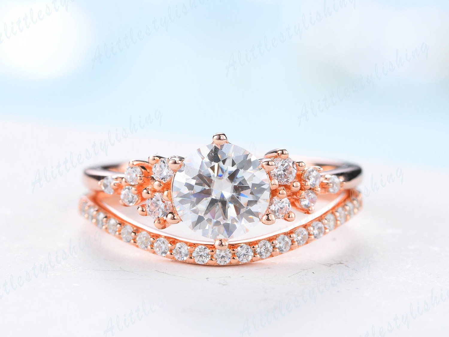 Vintage Moissanite Verlobungsringe Für Frau 6.5mm Runde Braut Set Rose Gold Hochzeit Ring Versprechen Jahrestag Geschenk von Alittlestylishing