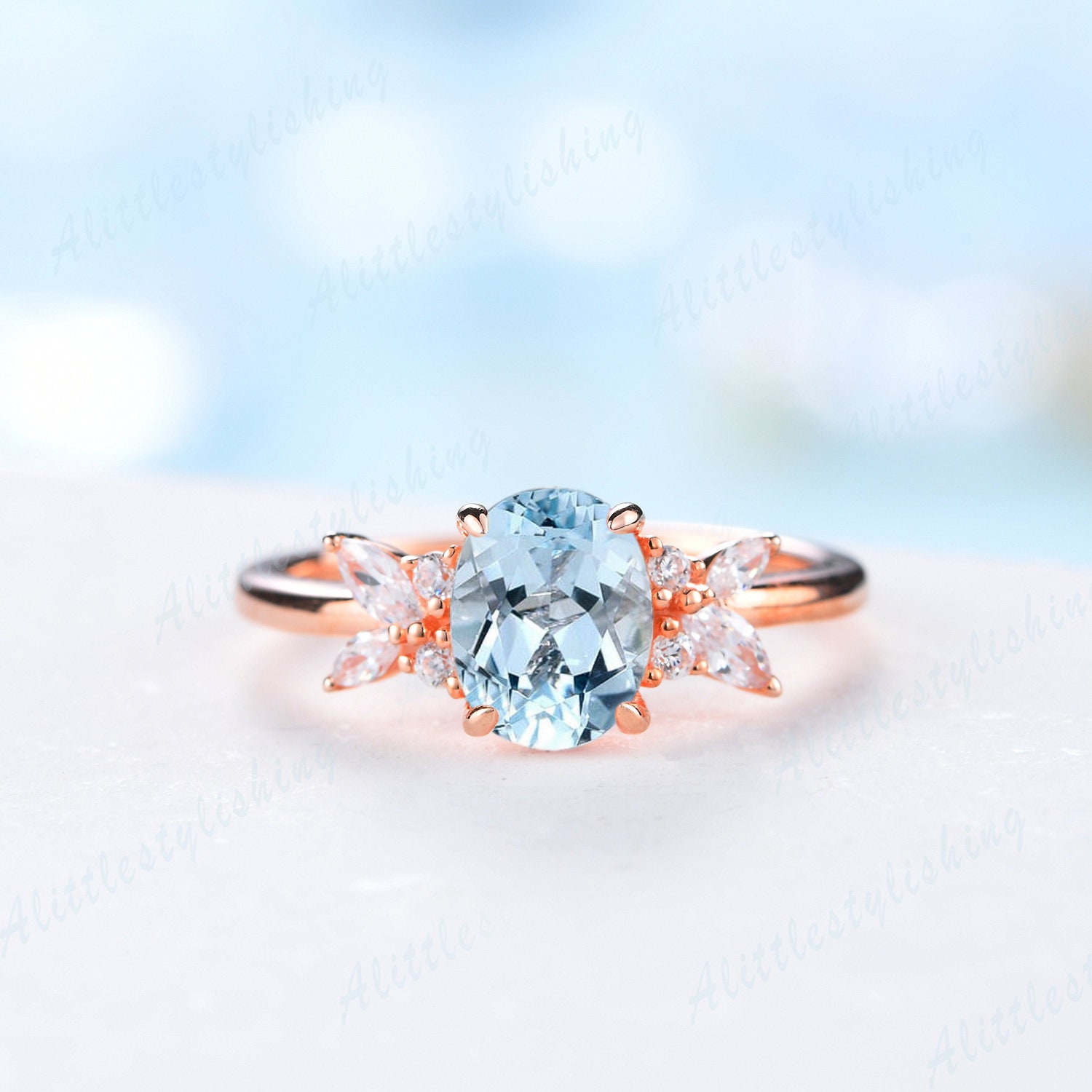 Zierlicher Ovaler Aquamarin Ring Vintage Für Frauen Unikat Rosegold Art Deco Versprechen Geburtsstein Geschenke von Alittlestylishing