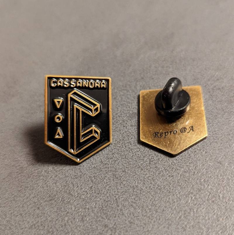 Cassandra Prime Ingress Anomaly Pin Gold Schwarz von AlkaliaSwag