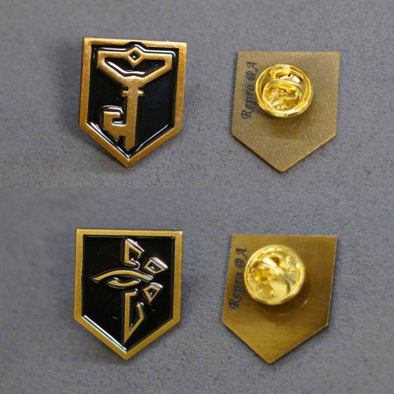 Resistance Key Und Enlightened Eye Ingress Pin von AlkaliaSwag