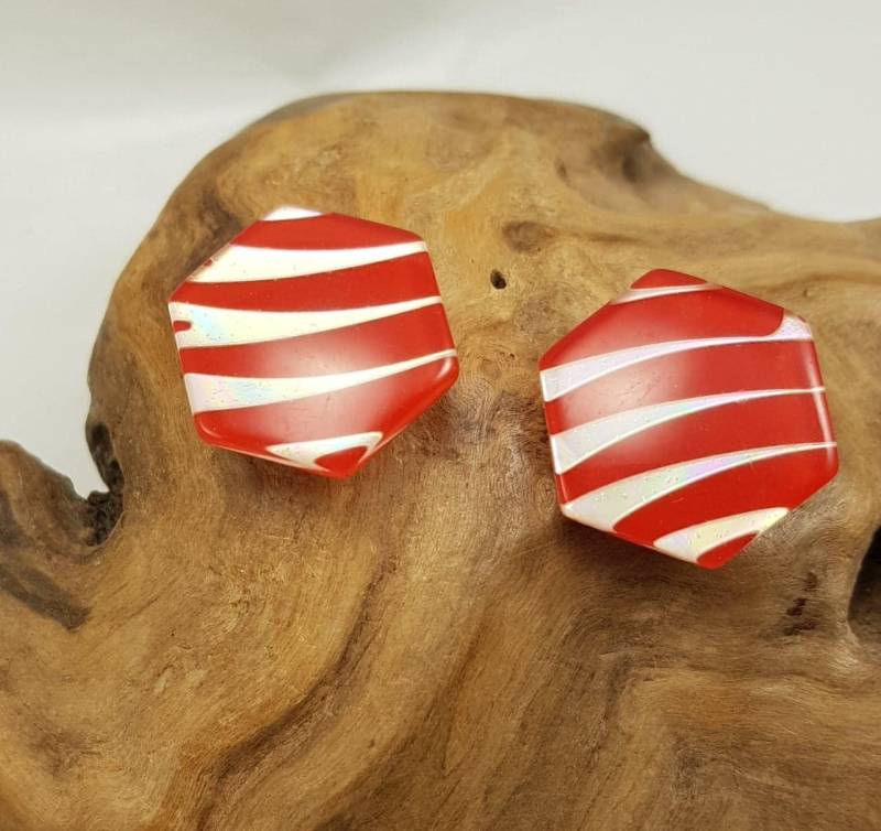 Rot Und Weiß Gestreifte Harz-Ohrstecker von AlkaraDesigns