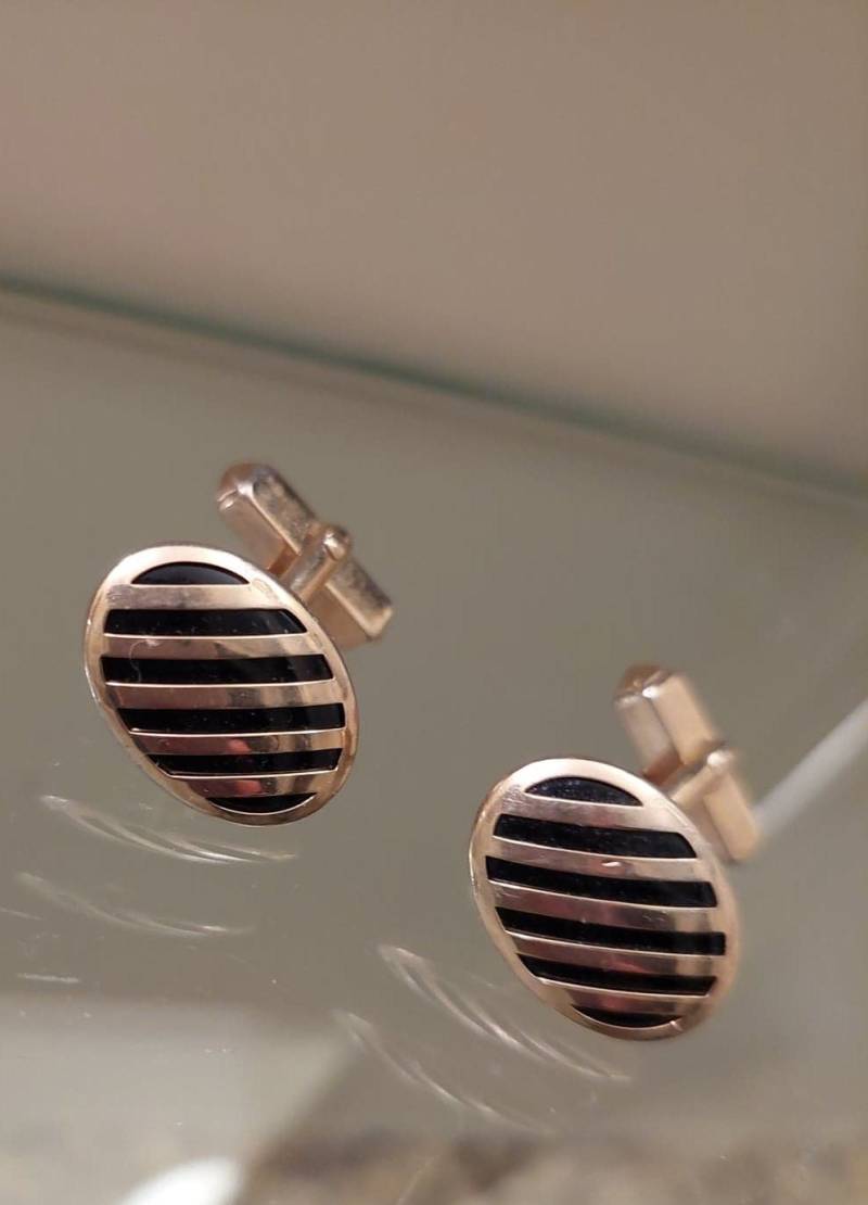 Swank Schwarz Und Gold Vintage Manschettenknöpfe von AlkaraDesigns