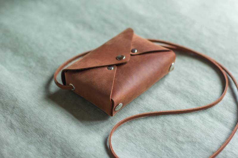 Kleines Mädchen Leder Geldbörse - Kleinkind Erste Geldbörse, Geburtstag Accessoire von AlkevichLeather