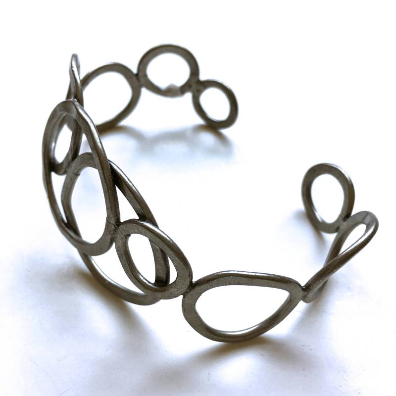 3 Metal Cuffs - Schmuck Rohlinge Manschetten - Matt Silber Armbänder - Kreise Schmuck, Modeschmuck-Gastgeschenke Für Mädchen | 3 Stück von AllAccessArt