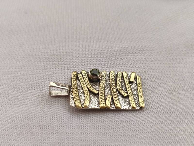 sterling Silber Peridot 925 Anhänger | 28 18 Mm Mit & Gold Polish von AllBeadsWorldShop