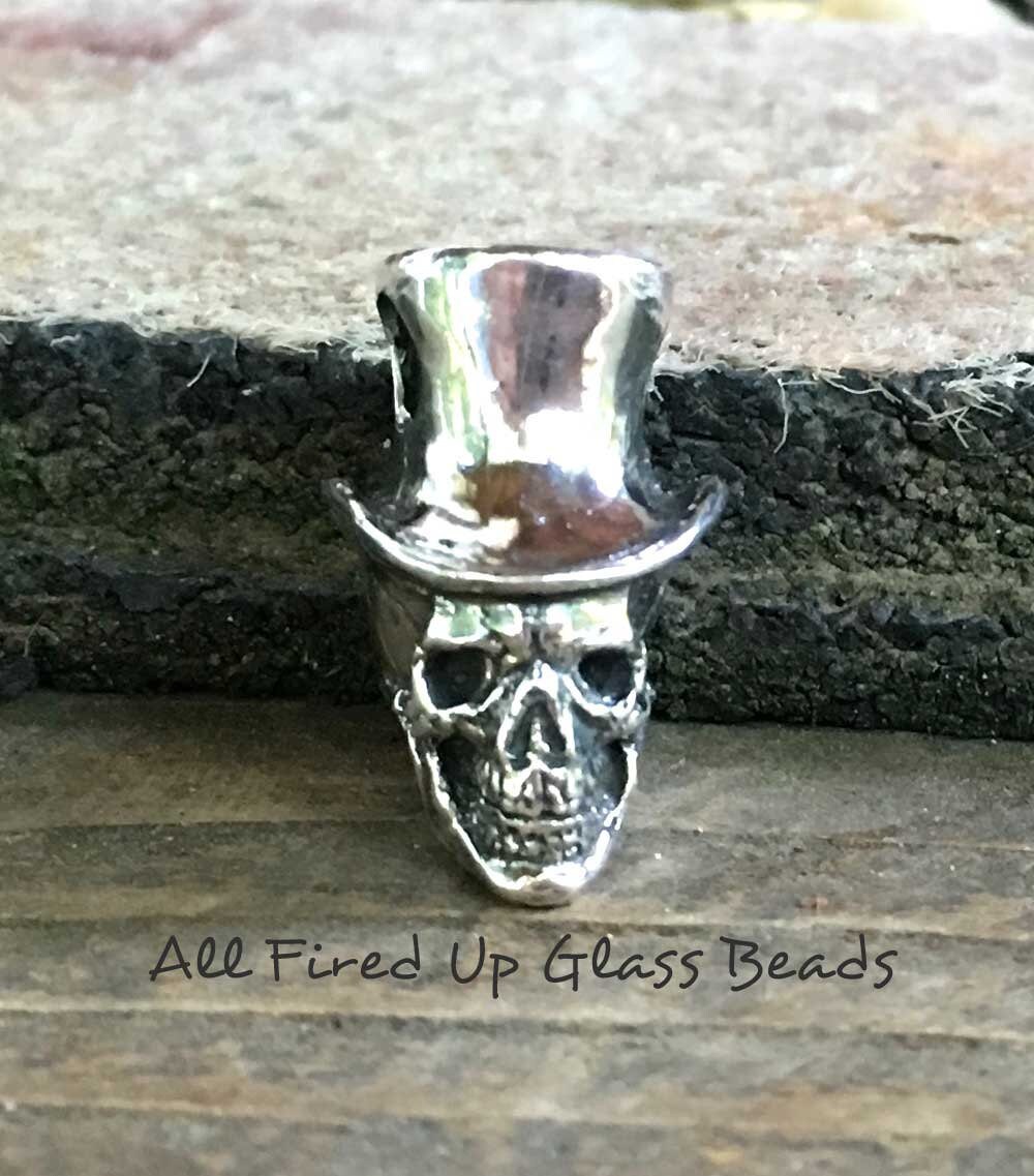 Herr Knochen Sterling Silber Skelett Kopf Zombie Perle Anhänger Charm Herr Knochen Sterling Silber Skelett Kopf Zombie Perle Anhänger Charm von AllFiredUpGlassBeads