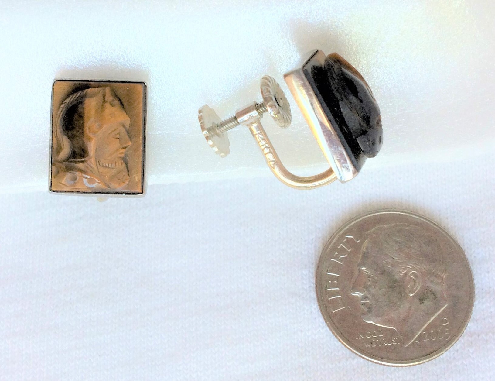 Nachlass 14K Schwere 6, 4G Weißgold-Tigerauge Geschnitzte Krieger-Soldat-Klipp-Ohrringe Markierte 14Kt 14 K Kt Intaglio-Schraube Zurück von AllGold14k10k18k