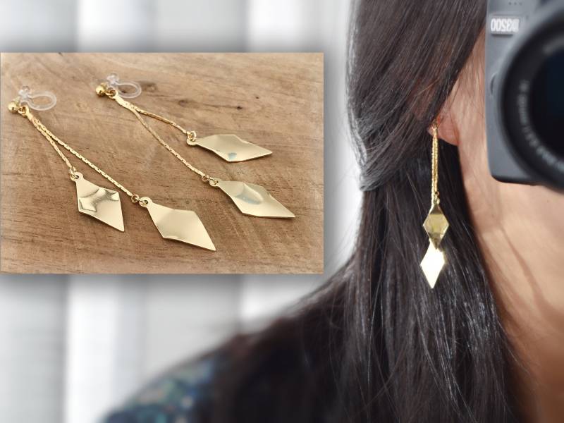 Lange Invisible Clips-Ohrringe Mit Doppelt Gedrehten Diamanten in Goldfarbe. Tägliche Schmuckgeschenke Für Sie Lange Invisible Clips-Ohrringe Mit Doppelt Gedrehten Diamanten in Goldfarbe. Tägliche Schmuckgeschenke Für Sie von AllMyLadies