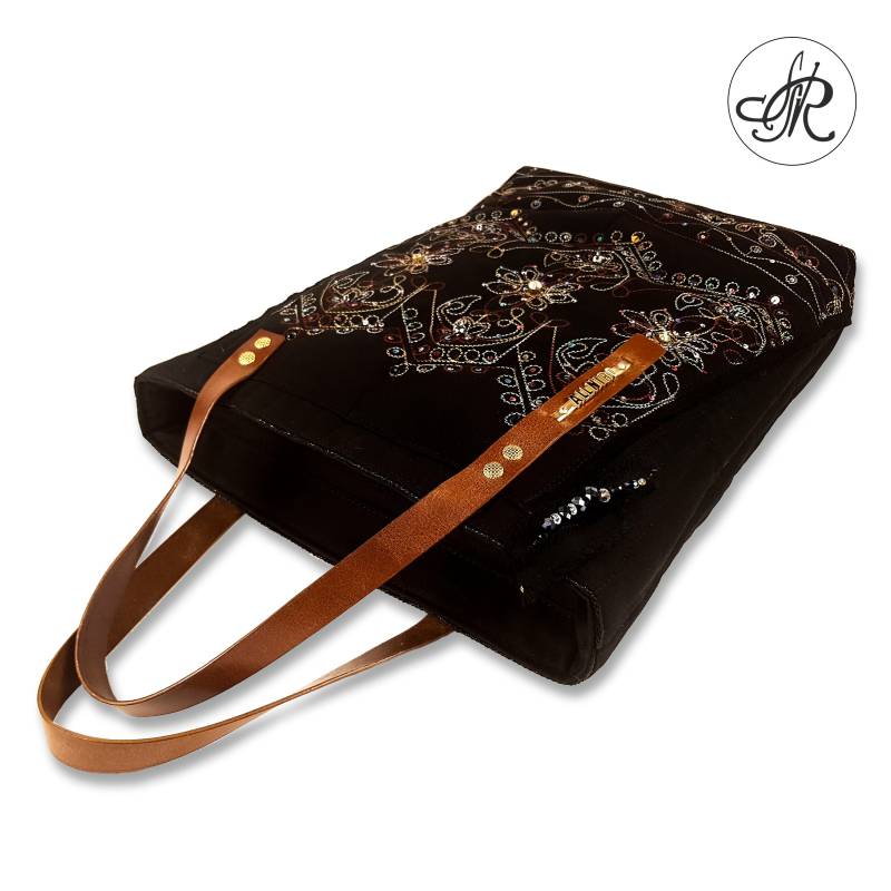 Черnatя Мо Etwa Женская Сумка "Инния". Ручновороворовонировошauf Die Flügel, Flügel Und Flügel Черnatя Мо Etwa Женская Сумка "Инния". Ручновороворовонировошauf Die Flügel, Flügel Und Flügel von AllNiRo