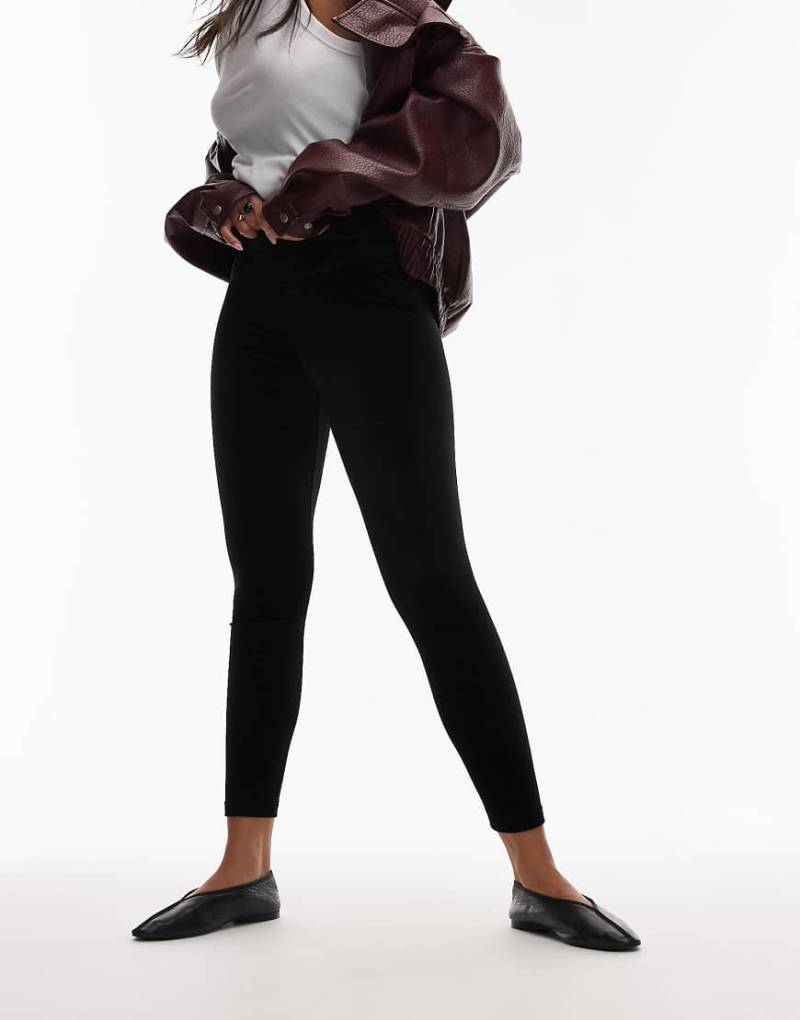 AllSaints - Cora - Samt-Leggings in Schwarz von AllSaints