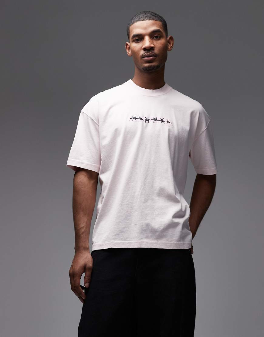 AllSaints - Deterent - T-Shirt in Hellrosa mit Print von AllSaints