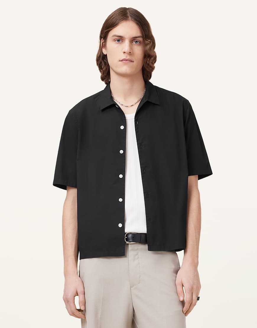 AllSaints - Nyon - Kurzärmliges Hemd in Schwarz von AllSaints