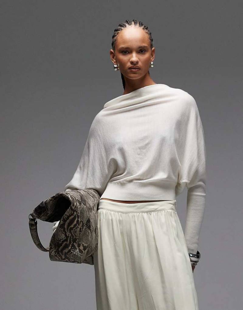 AllSaints - Ridley - Kürzerer Strickpullover aus Wolle in Weiß von AllSaints