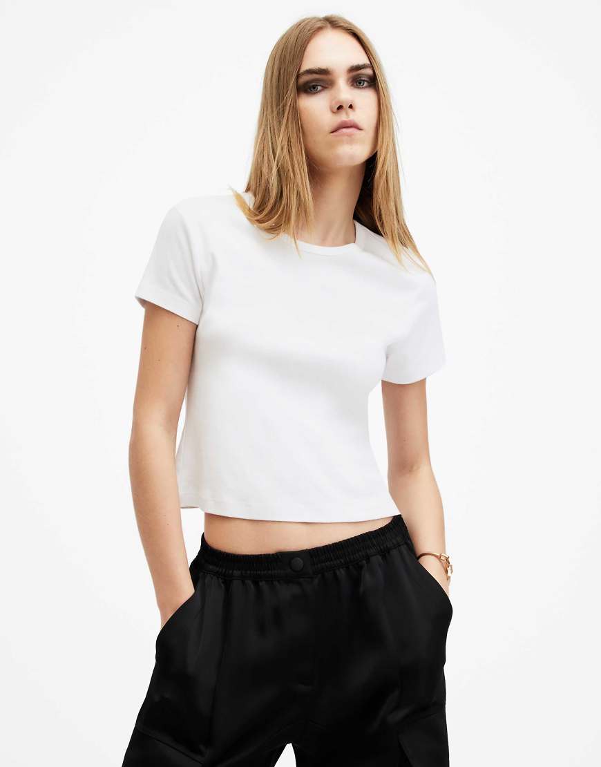 AllSaints - Stevie - T-Shirt in optischem Weiß AllSaints - Stevie - T-Shirt in optischem Weiß von AllSaints