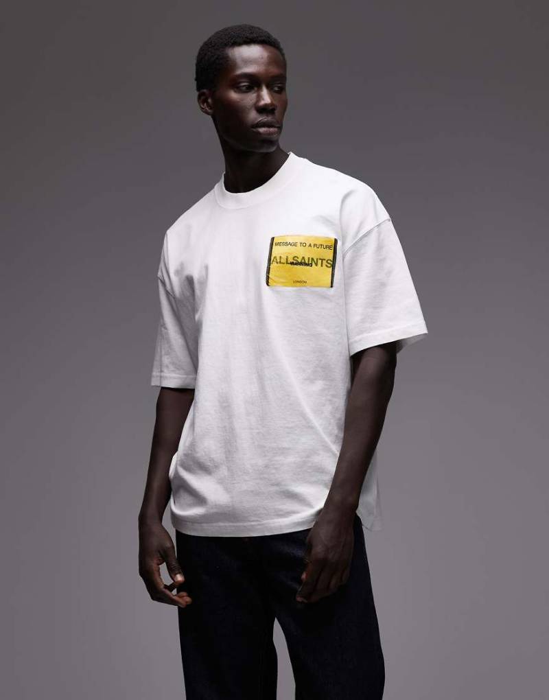 AllSaints - T-Shirt in Weiß mit Grafikmotiv von AllSaints