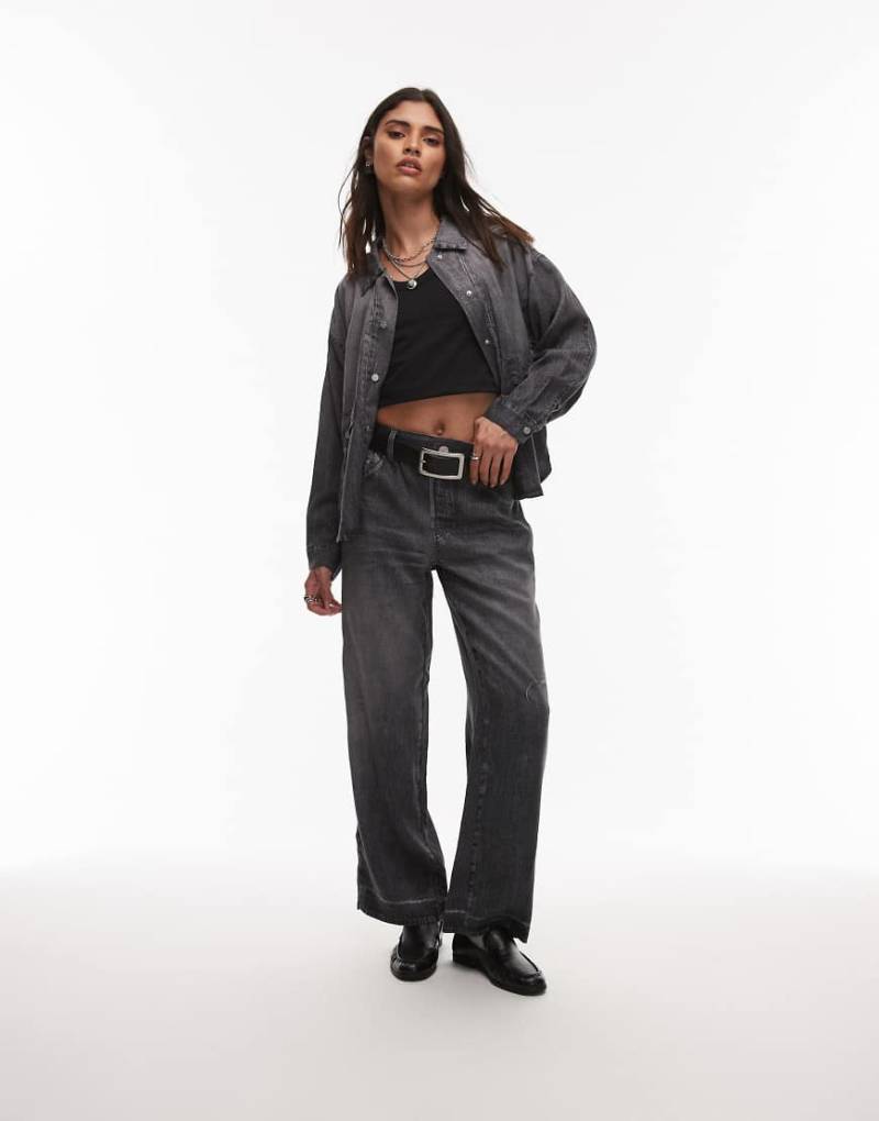 AllSaints - Tyler - Hose in Jeansoptik in Schwarz AllSaints - Tyler - Hose in Jeansoptik in Schwarz von AllSaints