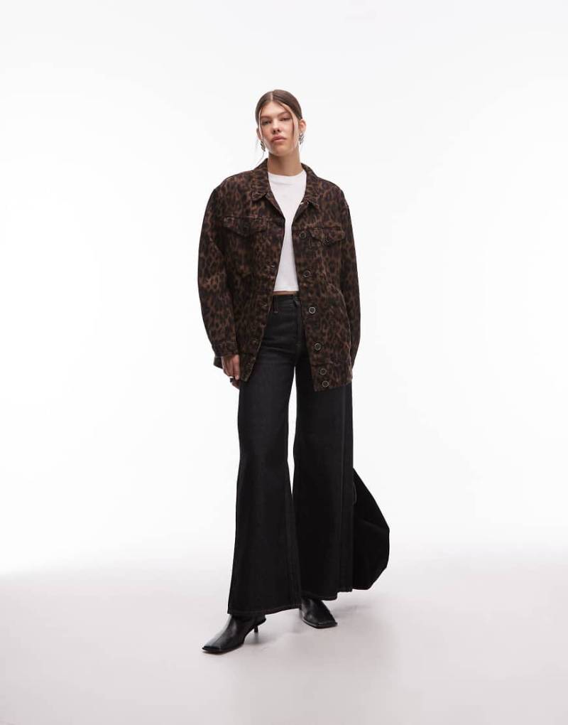 AllSaints - Willow - Jeans-Hemdjacke in Braun-Brown von AllSaints