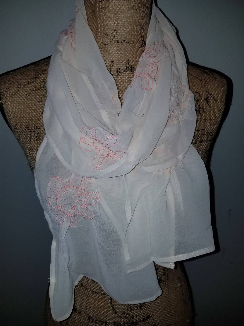 Coldwater Creek Polyester Blumenschal Mit Tags von AllScarvedUp