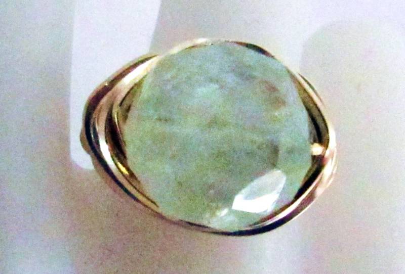 14K Gold Filled Ring, Natürlicher Aquamarin, März Geburtsstein Runder Aquamarin Handgemachter Wirewrapped Ring von AllThatJazzJewelryCG