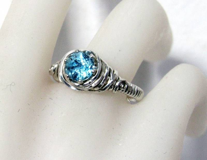 Blautopas Ring, Sterling Silber, Drahtgewickelt, 6mm Aa Grade Natural Blue Topaz, Dezember Geburtsstein, Geburtsstein Schmuck von AllThatJazzJewelryCG