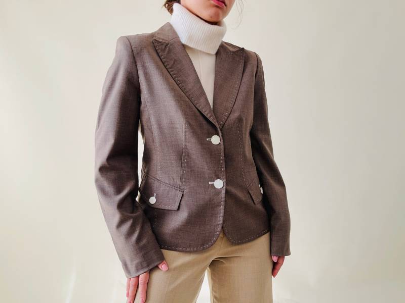 Brauner Vintage Blazer Aus Extrafeiner Wolle von AllTheVintageLovers