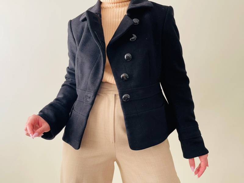 Wolle & Kaschmir Schwarz Doppelbrust Jacke von AllTheVintageLovers