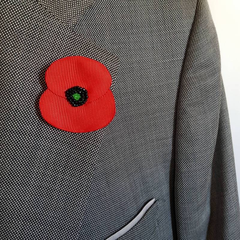 Roter Mohn Anzug Anstecker Gedenktag Brosche Roter Mohn Anzug Anstecker Gedenktag Brosche von AllTimeElegant