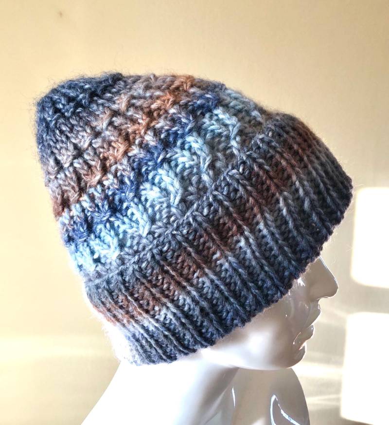 Handgestrickte Strickmütze Wintermütze Wollmütze in Gr.l Für Damen Aus Wollmischung Blau von AllaDonnaKnitting