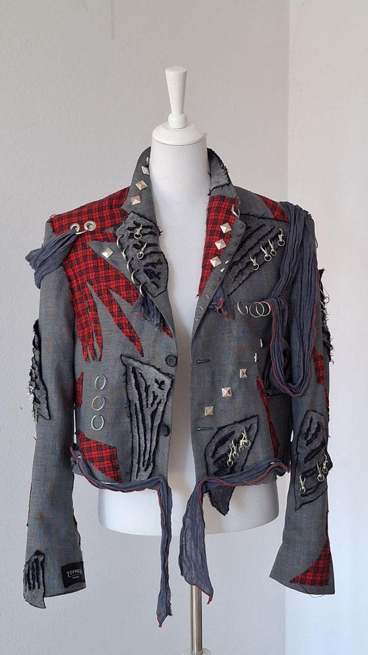 Anarchy in Fabric - Grunge Blazer With Metal Accents von AllaKovtun