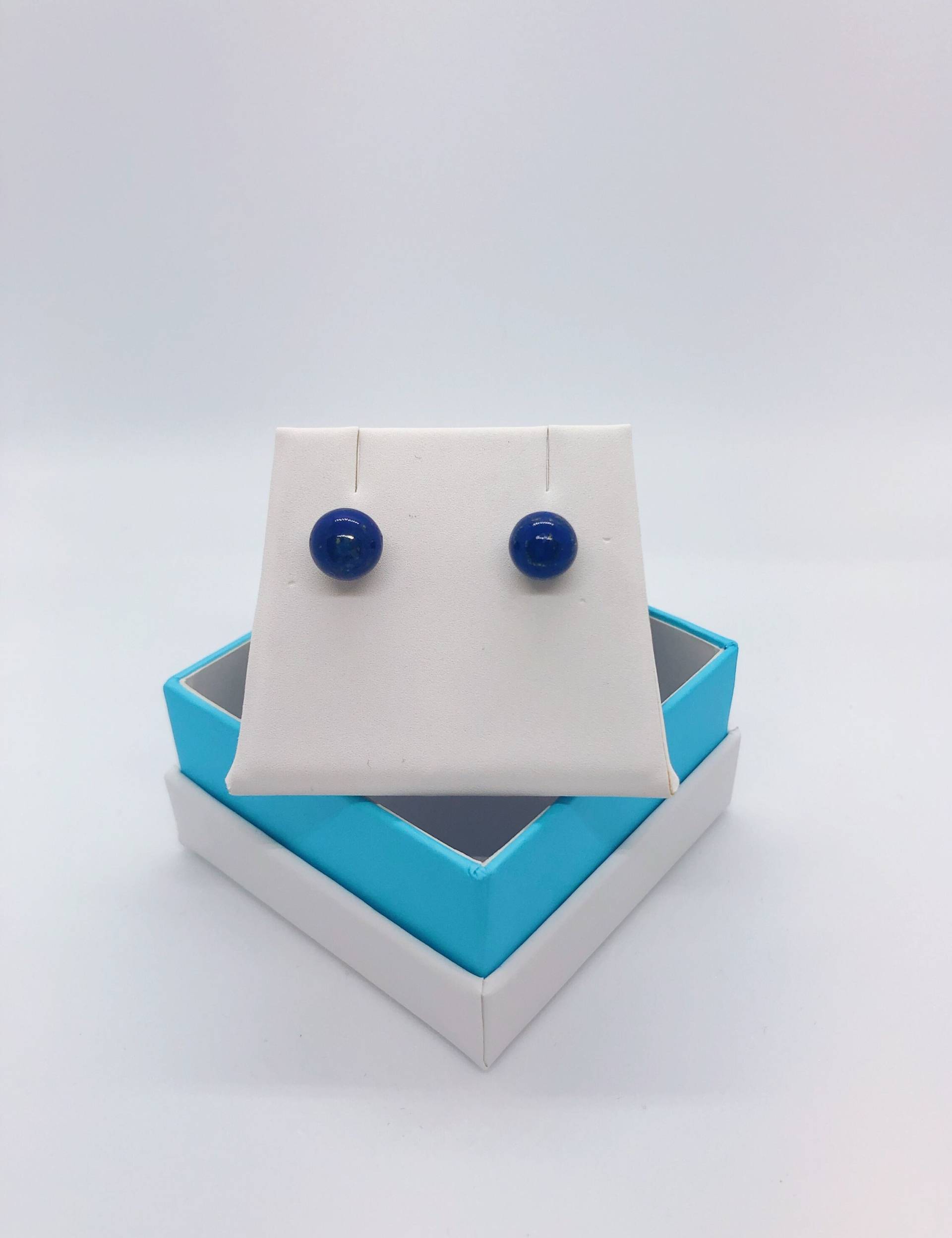 Custom - Runde Lapis Lazuli Ohrstecker Mit 14 Karat Weißgold von AlleghenyDiamondMine