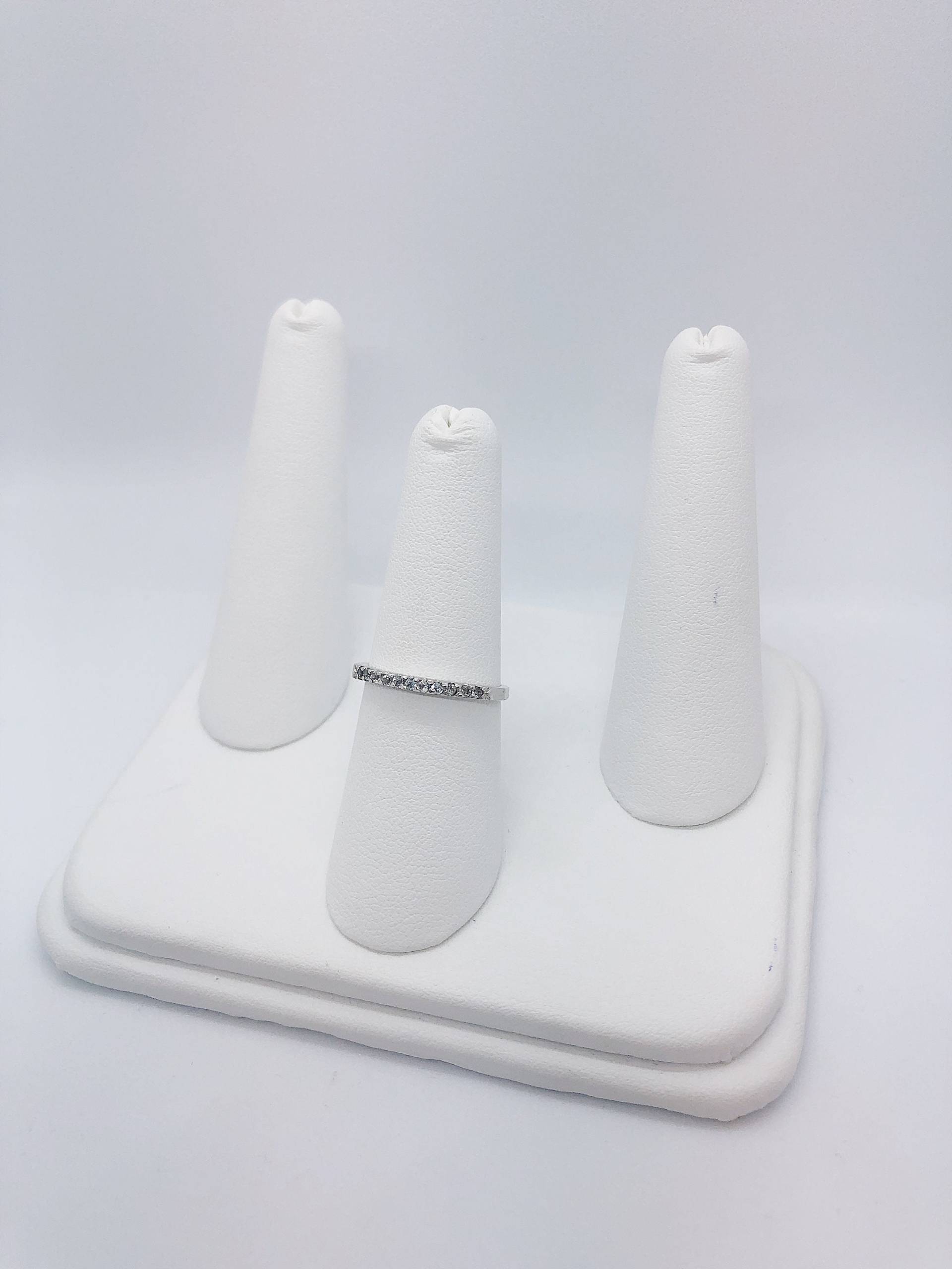 Custom - Silber Weiß Topas Halb Eternity Band Edelstein Stapelring von AlleghenyDiamondMine