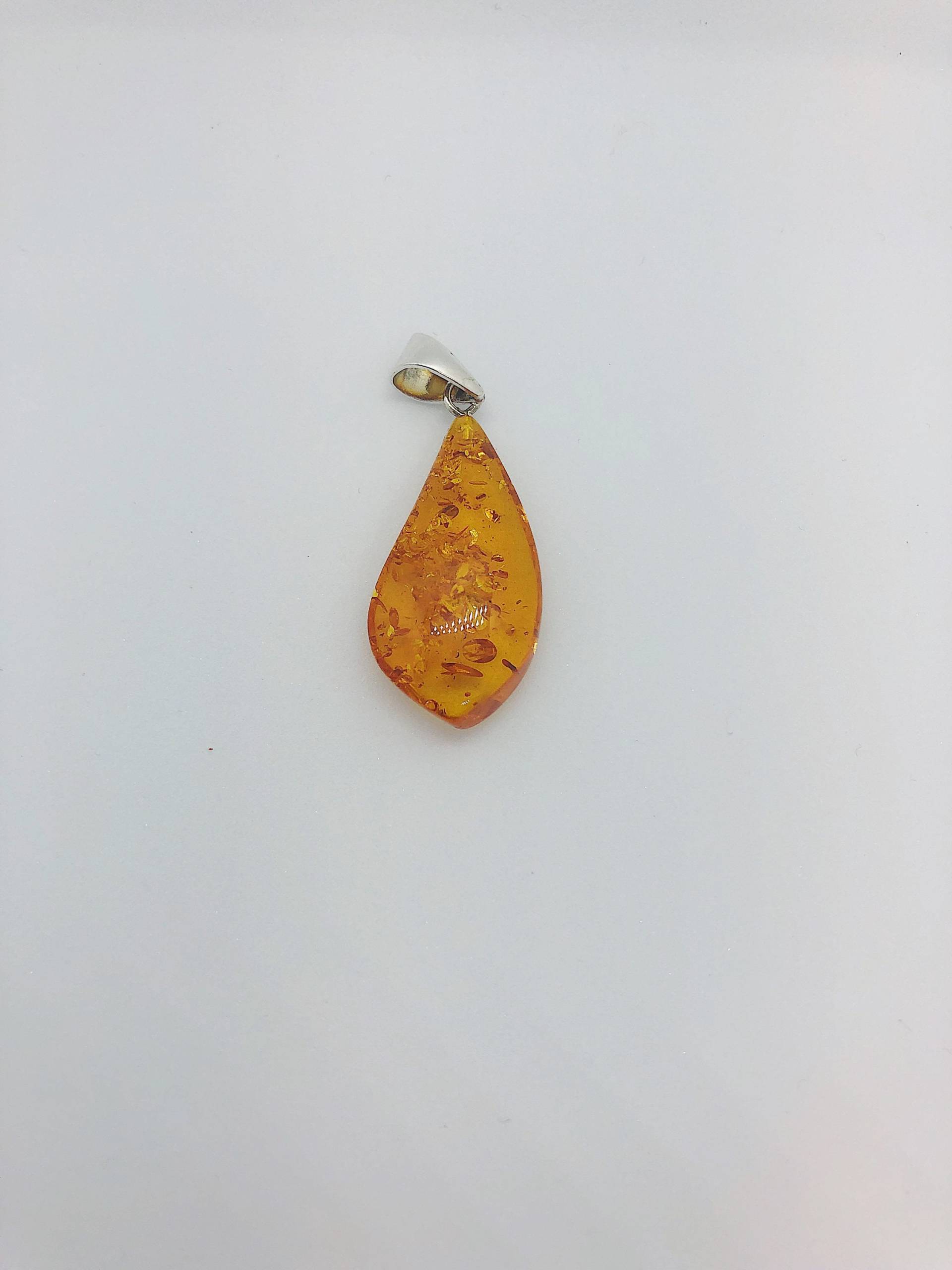 Kleiner Amber-Pendant Style #1 von AlleghenyDiamondMine